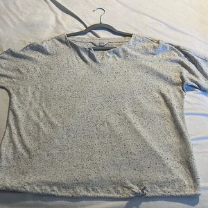 Christopher & Banks blue and white speckled short sleeve top with tie bottom